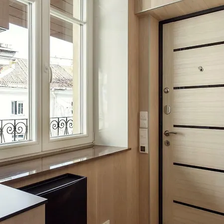Eu's Smallest In Historic Old Town For Adventure Seekers With Free Parking Vilnius
