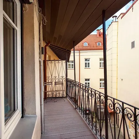 Apartment Eu's Smallest In Historic Old Town For Adventure Seekers With Free Parking